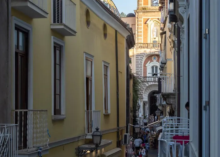 Maya Old Town Апартаменты *